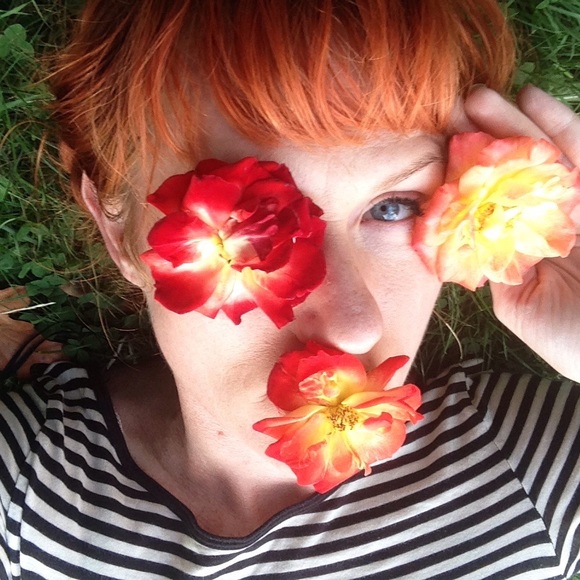 Meet your Posher, Daniella - Picture 6 of 8